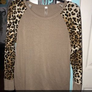 Leopard long sleeve shirt